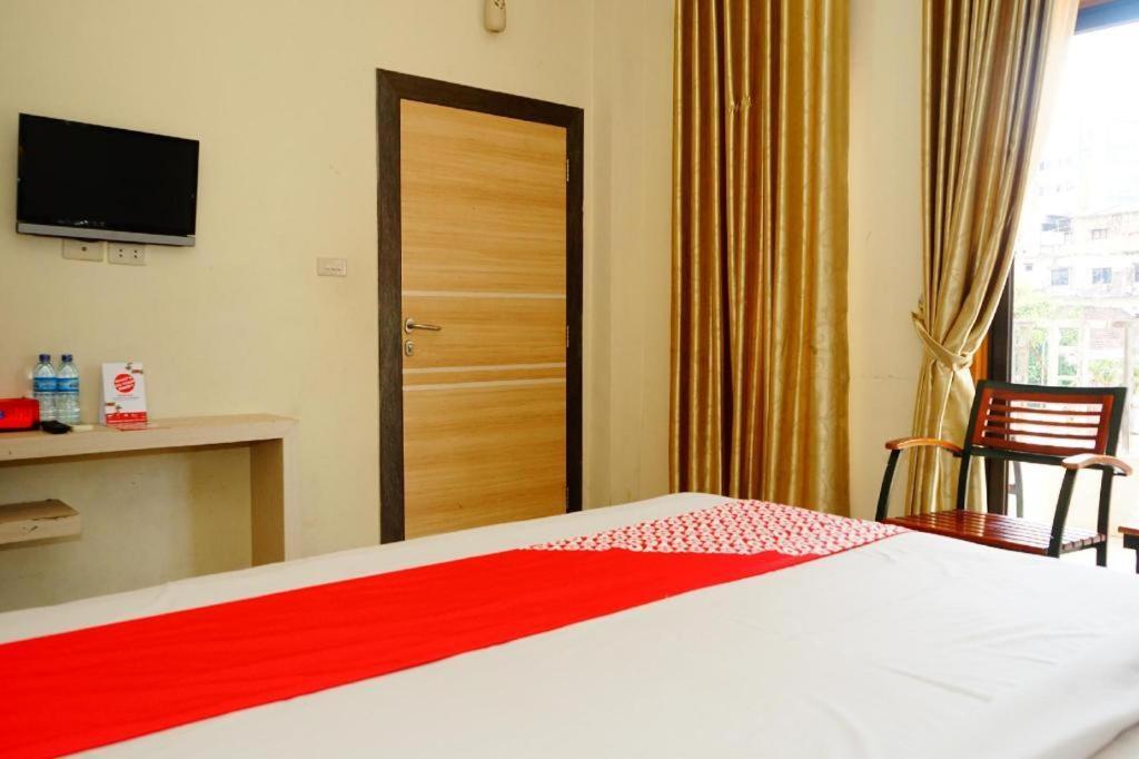Hotel Golden Vella Pangkal Pinang Exterior photo